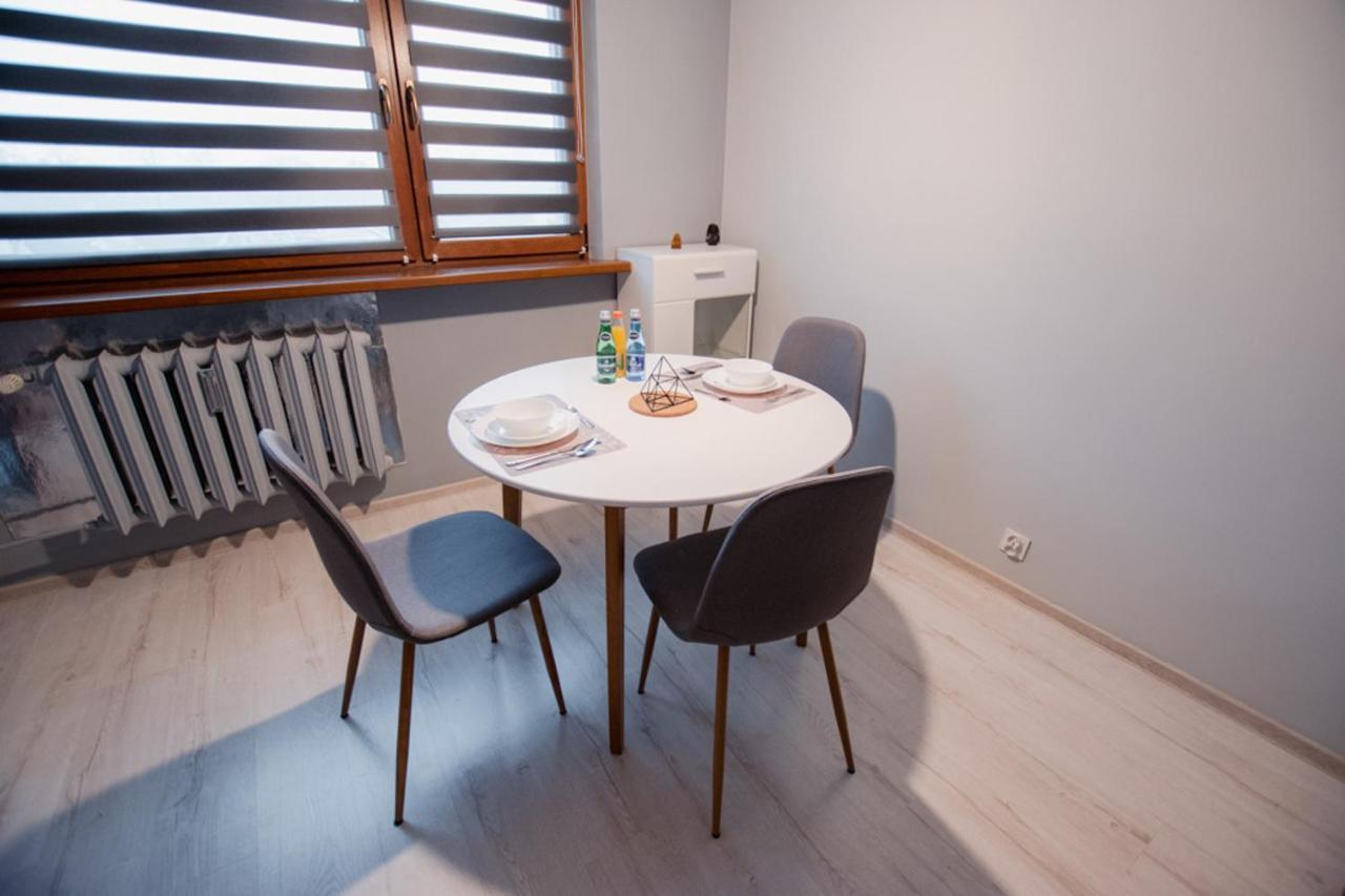 شقة Apartament Stone - تشيلاش المظهر الخارجي الصورة